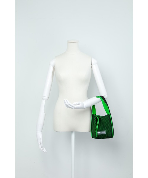 LASTFRAME(ラストフレーム)の「KASANE REVERSIBLE TASUKI TOTE MINI(ハンドバッグ・レディース・ピンク系その他/グリーン系その他/ピンク系その他2/ブラック系その他/グレー系その他・mini)」の13枚目の写真