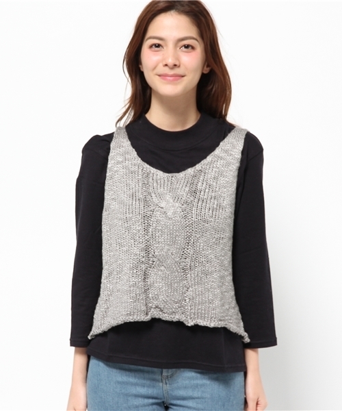 Kastane(カスタネ)の「Tシャツ、ニットベストセット(ニット/セーター・レディース・ベージュ/キャメル/グレー/レッド・FREE)」の5枚目の写真