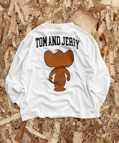 Tom＆Jerry（トムアンドジェリー）の「【TOM&JERRY/トム＆ジェリー】　バックプリント　オーバーサイズ　ロンT　長袖　Tシャツ（Tシャツ/カットソー・キッズ・ブラック/オフホワイト/杢グレー/ダークグリーン/チャコール/グリーン系その他/ネイビー/ホワイト系その他・110/120/130/140/150/160）」の2枚目の写真