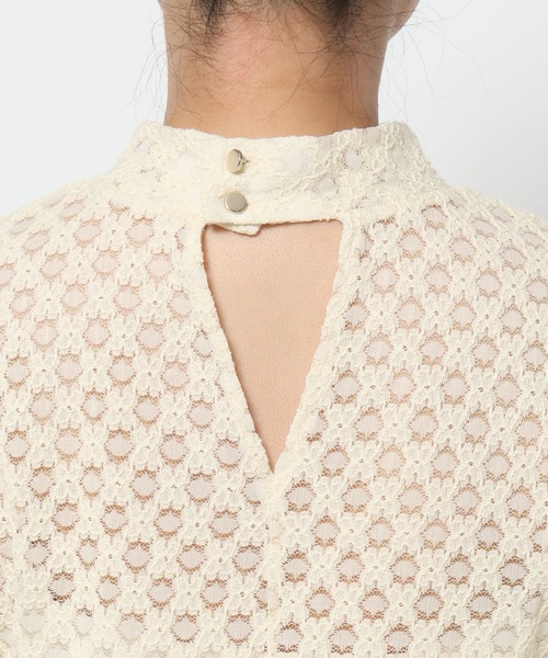 mysty woman（ミスティウーマン）の「袖フレアレースカットソー　603618（Tシャツ/カットソー・レディース・アイボリー/ブラック・FREE）」の13枚目の写真