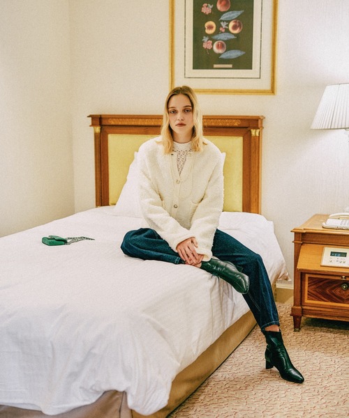 mysty woman（ミスティウーマン）の「袖フレアレースカットソー　603618（Tシャツ/カットソー・レディース・アイボリー/ブラック・FREE）」の17枚目の写真