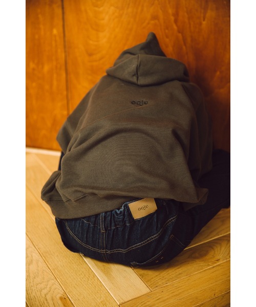ooju（オージュ）の「【ooju】プルオーバーフーディー（パーカー・キッズ・チャコールグレー/アイボリー・1/2/3/4）」の9枚目の写真