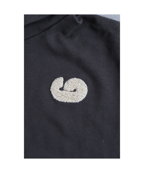 ooju（オージュ）の「【ooju】プルオーバーフーディー（パーカー・キッズ・チャコールグレー/アイボリー・1/2/3/4）」の7枚目の写真