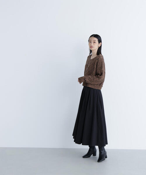 NATURAL BEAUTY BASIC(ナチュラルビューティーベーシック)の「◇Vネックケーブルニット(ニット/セーター・レディース・レッド系その他/グリーン系その他3/ブラウン系その他・FREE)」の5枚目の写真