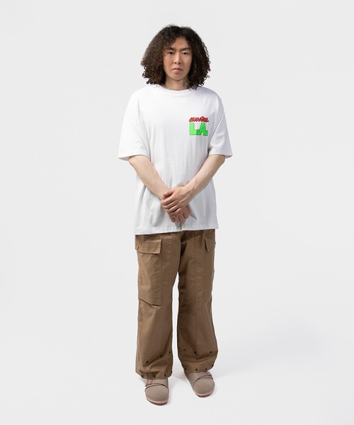 UNION(UNION TOKYO)(ユニオン)の「UNION TOKYO BIG LA TEE ユニオントーキョー(Tシャツ/カットソー・メンズ・ホワイト/ブラック・L/M/S)」の3枚目の写真