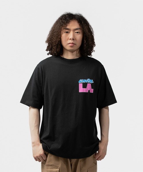 UNION(UNION TOKYO)(ユニオン)の「UNION TOKYO BIG LA TEE ユニオントーキョー(Tシャツ/カットソー・メンズ・ホワイト/ブラック・L/M/S)」の5枚目の写真