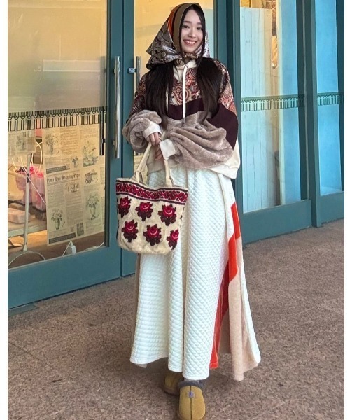 チャイハネ(チャイハネ)の「【チャイハネ】マロンナパッチワークスカート(スカート・レディース・ブラック/ホワイト/カーキ・FREE)」の5枚目の写真