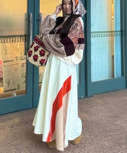 チャイハネ(チャイハネ)の「【チャイハネ】マロンナパッチワークスカート(スカート・レディース・ブラック/ホワイト/カーキ・FREE)」の7枚目の写真