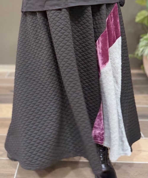 チャイハネ(チャイハネ)の「【チャイハネ】マロンナパッチワークスカート(スカート・レディース・ブラック/ホワイト/カーキ・FREE)」の4枚目の写真