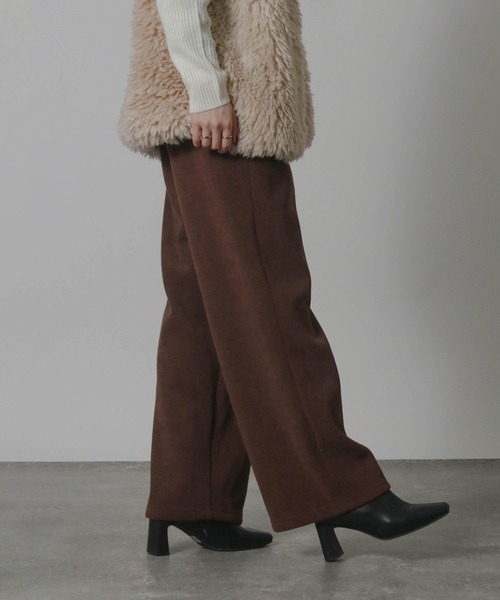 Social GIRL（ソーシャルガール）の「裏起毛 裏フリース コーデュロイ ストレートパンツ ワイドパンツ イージーパンツ（その他パンツ・レディース・ブラウン/ブラック/アイボリー・M）」の14枚目の写真