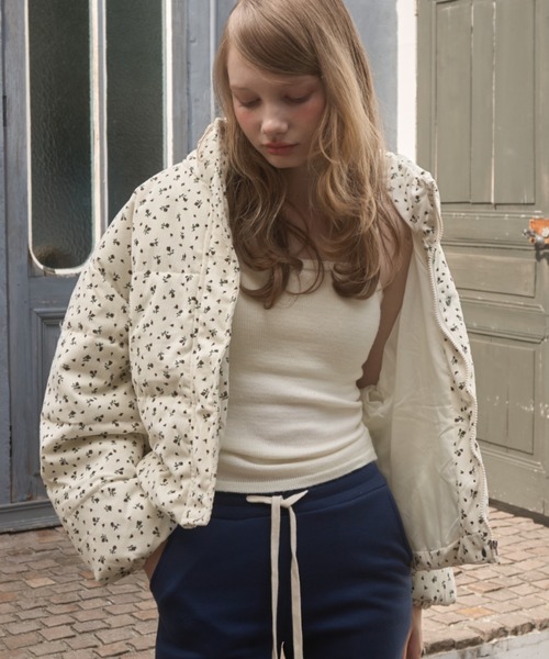 Birthday room（バースデイルーム）の「小花柄コーデュロイ中綿ジャケット/small floral corduroy cotton batting short jacket（ダウンジャケット/コート・レディース・アイボリー/ブラック・FREE）」の19枚目の写真