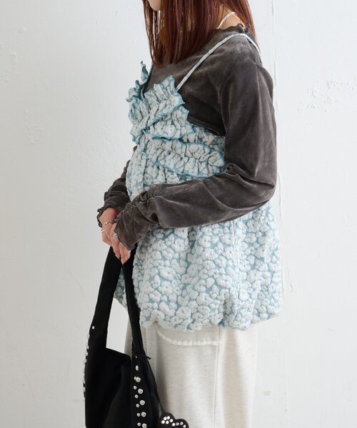 w closet（ダブルクローゼット）の「フリルジャガードキャミワンピース（シャツ/ブラウス・レディース・ブルー/ブラック/アイボリー・FREE）」の16枚目の写真