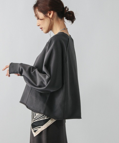 GLOBAL WORK（グローバルワーク）の「乾きやすいカラースウェットプルオーバー/580961（スウェット・レディース・イエロー/ライトグレー/ダークブラウン/ピンク/サックスブルー/チャコールグレー・MEDIUM/LARGE）」の8枚目の写真