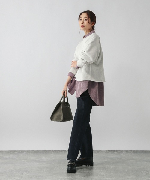 GLOBAL WORK（グローバルワーク）の「乾きやすいカラースウェットプルオーバー/580961（スウェット・レディース・イエロー/ライトグレー/ダークブラウン/ピンク/サックスブルー/チャコールグレー・MEDIUM/LARGE）」の12枚目の写真