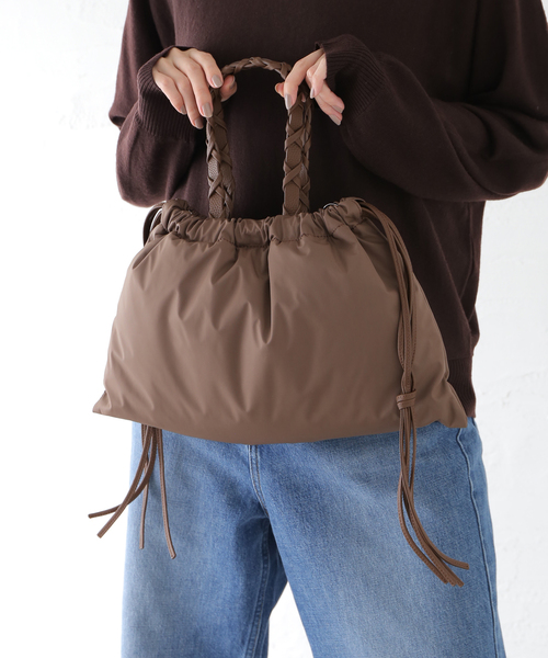 SLOBE IENA（スローブイエナ）の「LENK スクエアナイロンバッグ（ショルダーバッグ・レディース・ブラック/ブラウン・FREE）」の13枚目の写真