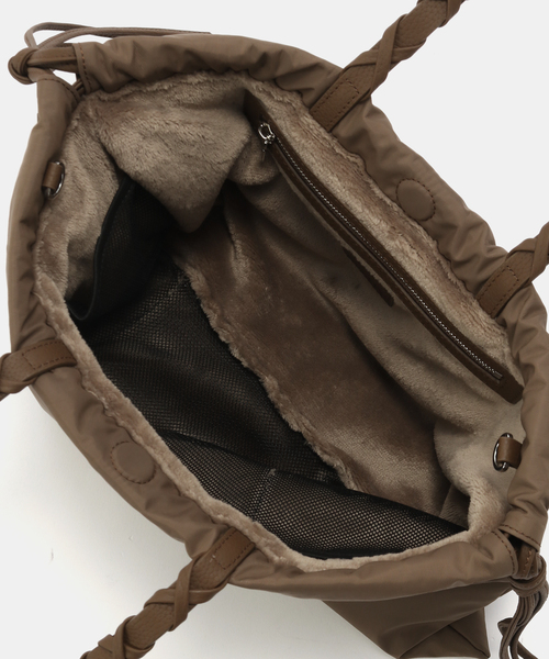 SLOBE IENA（スローブイエナ）の「LENK スクエアナイロンバッグ（ショルダーバッグ・レディース・ブラック/ブラウン・FREE）」の18枚目の写真