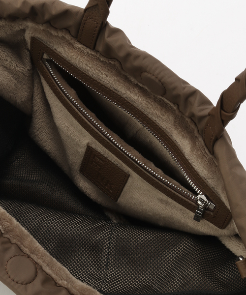 SLOBE IENA（スローブイエナ）の「LENK スクエアナイロンバッグ（ショルダーバッグ・レディース・ブラック/ブラウン・FREE）」の19枚目の写真
