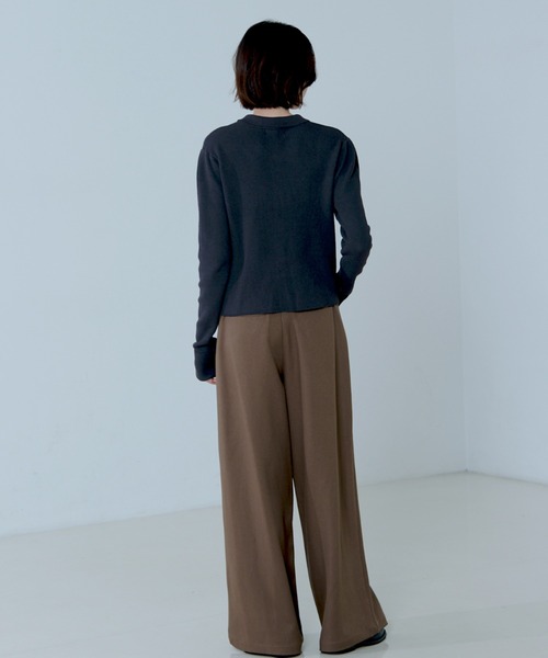 NOMINE(ノミネ)の「ショルダータック ポロニット カーディガン(ニット/セーター・レディース・ブラック/その他/チャコールグレー/レッド・フリー)」の8枚目の写真