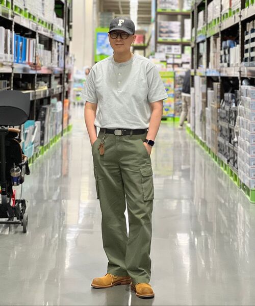 MUSINSA STANDARD（ムシンサスタンダード）の「ホワイトサテンパラシュートカーゴパンツ[カーキ]（その他パンツ・メンズ・その他・29/30/31/33/26/27/28/40/38/42/36/34/32）」の11枚目の写真