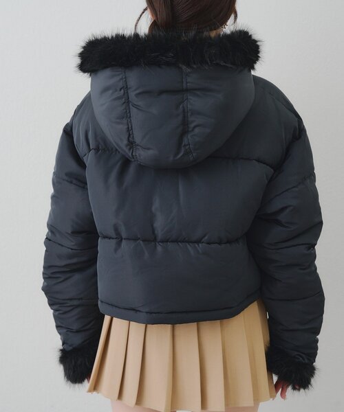 continuer de NICE CLAUP(コンティニューデナイスクラップ)の「フェイクファー付ZIPエコダウン(ブルゾン・レディース・ブラック/アイボリー/ピンク/ブラウン・FREE)」の20枚目の写真