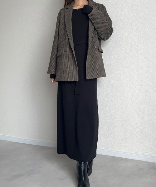 STRETA(ストレタ)の「【骨格ストレート向け】ベルト付きスクエアネックニットワンピース(ワンピース・レディース・ダークブラウン/ブラック/アイボリー・S/M)」の22枚目の写真
