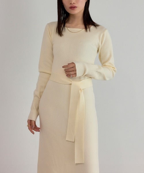 STRETA(ストレタ)の「【骨格ストレート向け】ベルト付きスクエアネックニットワンピース(ワンピース・レディース・ダークブラウン/ブラック/アイボリー・S/M)」の6枚目の写真