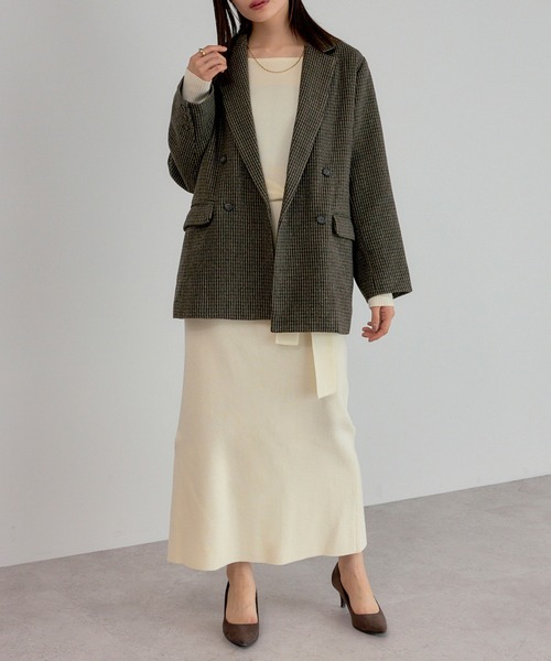 STRETA(ストレタ)の「【骨格ストレート向け】ベルト付きスクエアネックニットワンピース(ワンピース・レディース・ダークブラウン/ブラック/アイボリー・S/M)」の12枚目の写真