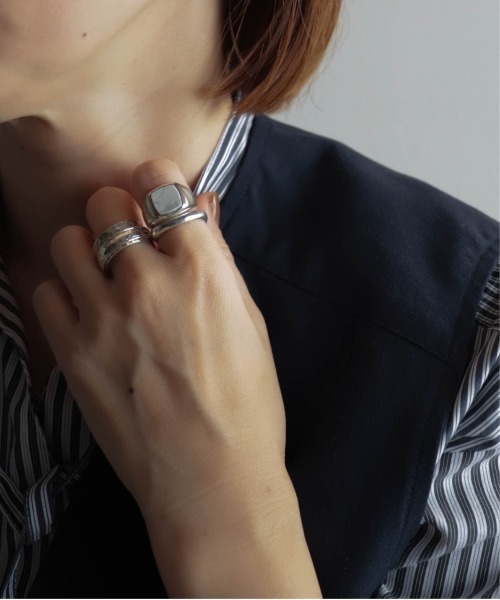 rapiecage（ラピエサージュ）の「SV925ワイドレイヤードリングGC（リング・レディース・シルバー・13号/15号）」の2枚目の写真