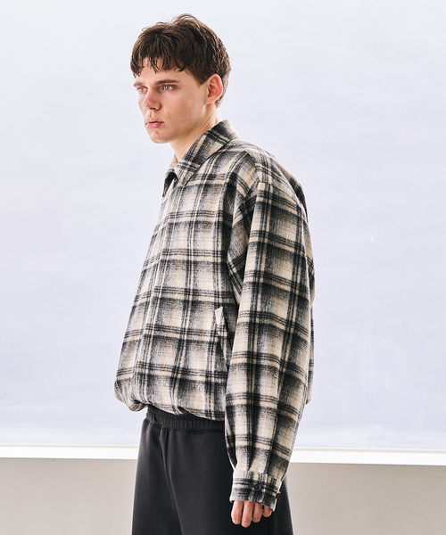 WISM（ウィズム）の「NAMELESSNESS / ネームレスネス 別注 CHECK BLOUSON（ブルゾン・メンズ・グリーン/ブラック・3/2）」の5枚目の写真