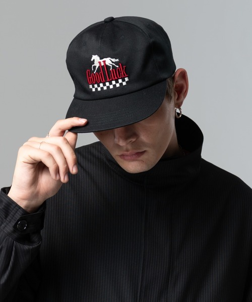 glamb（グラム）の「Good Luck Cap / グッドラックキャップ（キャップ・メンズ・ホワイト/ブラック・FREE）」の8枚目の写真