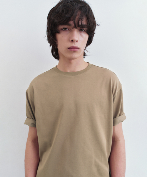 INSILENCE(インサイロンス)の「スーピマコットンプレミアムTシャツ BEIGE(Tシャツ/カットソー・メンズ・その他・LARGE/SMALL/MEDIUM)」の1枚目の写真