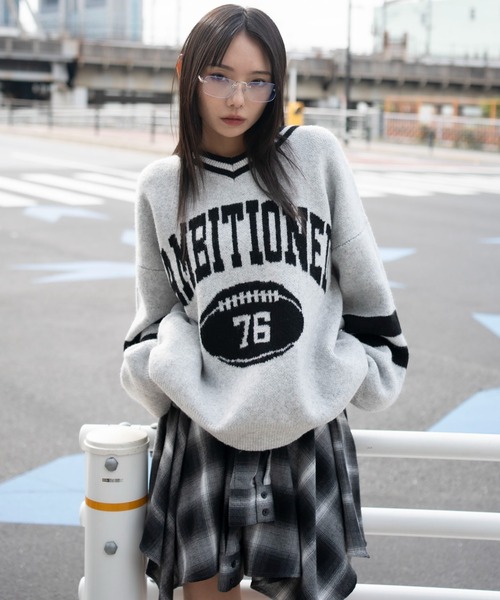 WEGO（ウィゴー）の「WEGO/フラッフィーVネックニットBIGプルオーバー（ニット/セーター・レディース・アッシュグレー/ネイビー/ワイン/ホワイト/ダークネイビー・FREE）」の6枚目の写真