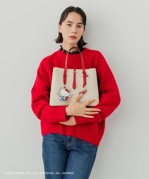 RODE SKO（ロデスコ）の「サンリオキャラクターズ チャーム付バッグ（ハンドバッグ・レディース・グレー/アイボリー/ピンク/イエロー・ONE）」の5枚目の写真