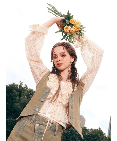 EVRIS(エヴリス)の「ヴィンテージライクデニムベスト【セットアップ着用可能】春服(テーラードジャケット・レディース・ベージュ/インディゴブルー・FREE)」の5枚目の写真