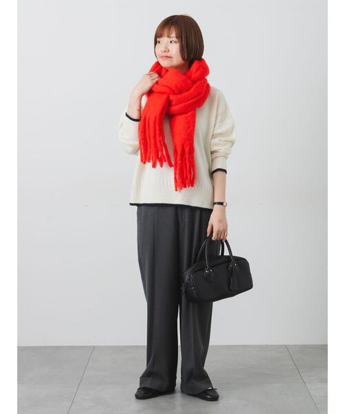 Lugnoncure(ルノンキュール)の「ボリュームストール(ストール/ショール・レディース・ベージュ/レッド/ブラック/グレー・F)」の5枚目の写真
