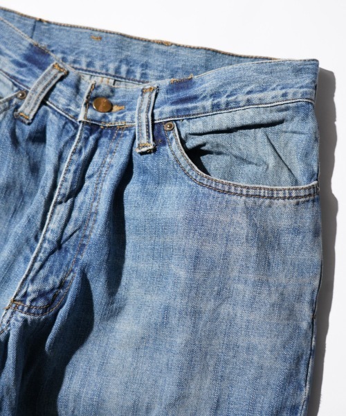 Carhartt(カーハート)の「THRIFTY LOOK / スリフティールック CARHARTT ONE-TUCK 5POCKET JEANS カーハート リメイク ワンタック デニムパンツ(デニムパンツ・メンズ・ブルー・SMALL/MEDIUM/LARGE)」の5枚目の写真