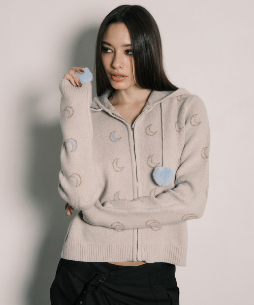 NYXX(エヌワイエックスエックス)の「MOON KNITTED ZIP-UP HOODIE IVORY(ニット/セーター・レディース・その他・F)」の1枚目の写真