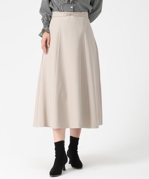 MISCH MASCH（ミッシュマッシュ）の「2025秋冬新作 ビット付きベルトフレアスカート（スカート・レディース・ブラック×ホワイト/ベージュ/チャコールグレー・S/M）」の6枚目の写真