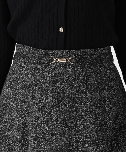 MISCH MASCH（ミッシュマッシュ）の「2025秋冬新作 ビット付きベルトフレアスカート（スカート・レディース・ブラック×ホワイト/ベージュ/チャコールグレー・S/M）」の11枚目の写真