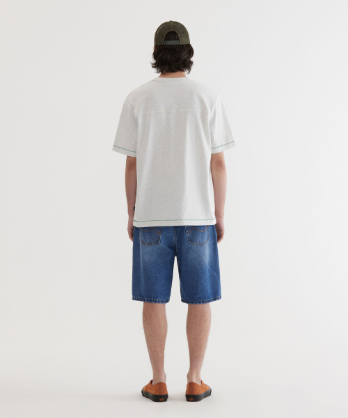 COVERNAT(カバーナット)の「ペインティンググラフィックカットラインTシャツOatmeal(Tシャツ/カットソー・レディース・その他・SMALL/MEDIUM/LARGE/X-LARGE)」の3枚目の写真