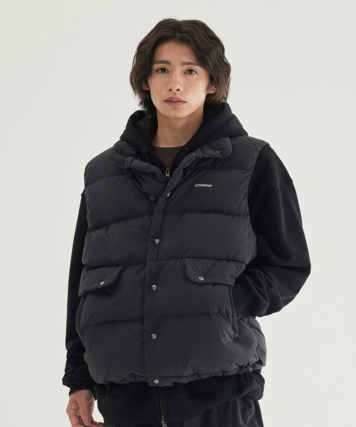 COVERNAT(カバーナット)の「ユーティリティダウンベスト ブラック(ダウンベスト・レディース・その他・SMALL/MEDIUM/LARGE/X-LARGE/XX-LARGE)」の7枚目の写真