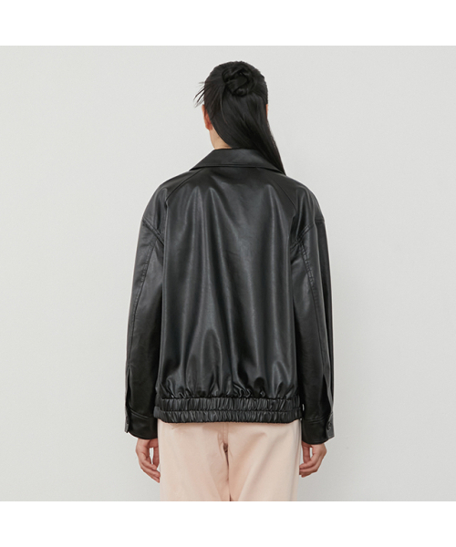 PLASTIC ISLAND(プラスティックアイランド)の「Faux leather jacket PQ3WJ383(ライダースジャケット・レディース・ブラック・SMALL/MEDIUM)」の4枚目の写真