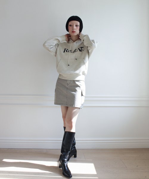 RUBATI(ルバティ)の「Lettering Logo HOOD (OATMEAL)(パーカー・レディース・その他・FREE)」の7枚目の写真