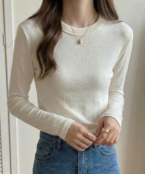 cammie(キャミー)の「シンプルタイトトップス(Tシャツ/カットソー・レディース・ブラック/オフホワイト/グレー・M/L)」の6枚目の写真