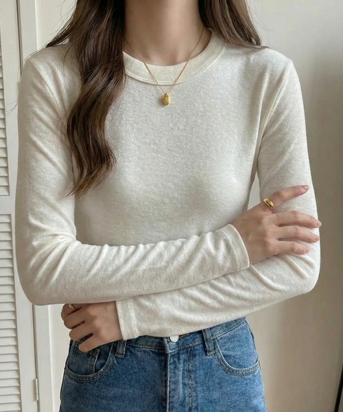 cammie(キャミー)の「シンプルタイトトップス(Tシャツ/カットソー・レディース・ブラック/オフホワイト/グレー・M/L)」の7枚目の写真