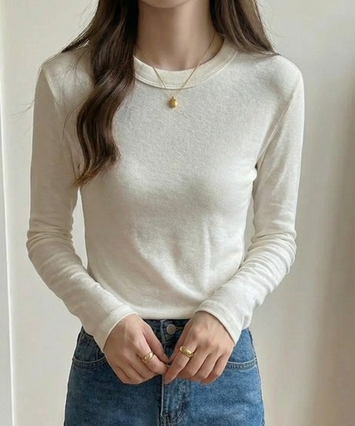 cammie(キャミー)の「シンプルタイトトップス(Tシャツ/カットソー・レディース・ブラック/オフホワイト/グレー・M/L)」の8枚目の写真