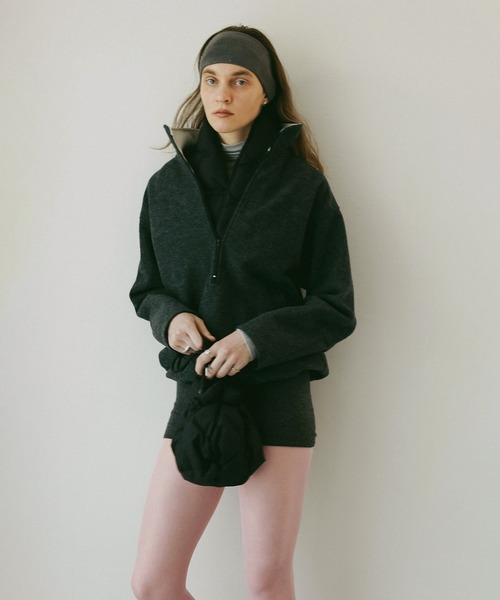 MANOF(マノフ)の「BOUCLE HALF ZIP TOPS(スウェット・レディース・アイボリー/チャコールグレー・S/M)」の3枚目の写真