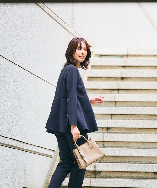 CROSS FUNCTION（クロスファンクション）の「《洗える・シワになりにくい》正解ペプラムブラウス　5サイズ展開【CROSS FUNCTION/クロスファンクション】（シャツ/ブラウス・レディース・ネイビー/ブラック/ライトベージュ・7号/9号/11号/13号/15号）」の12枚目の写真