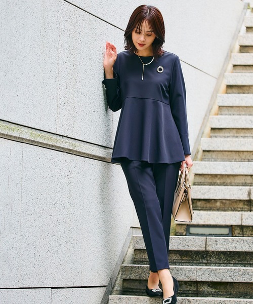 CROSS FUNCTION（クロスファンクション）の「《洗える・シワになりにくい》正解ペプラムブラウス　5サイズ展開【CROSS FUNCTION/クロスファンクション】（シャツ/ブラウス・レディース・ネイビー/ブラック/ライトベージュ・7号/9号/11号/13号/15号）」の8枚目の写真