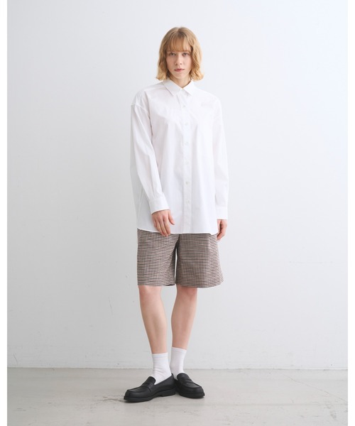 Traditional Weatherwear(トラディショナルウェザーウェア)の「RUNCORN(シャツ/ブラウス・レディース・サックスブルー/ホワイト・S/XS)」の4枚目の写真